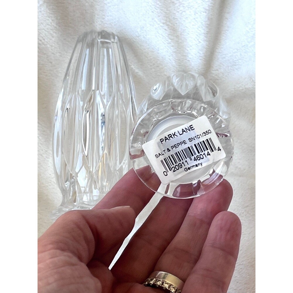 Brand New Mikasa Park Lane Heavy Crystal Salt & Pepper Shaker Set Germany 4"